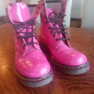 Dr. Martens Boots Fuschia Size 9, Hot Pink VERY RARE!